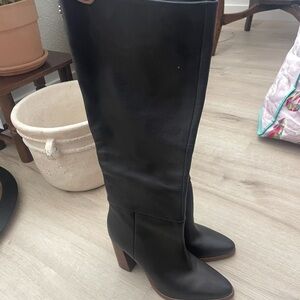 Very dark brown Guess Heeled Boots